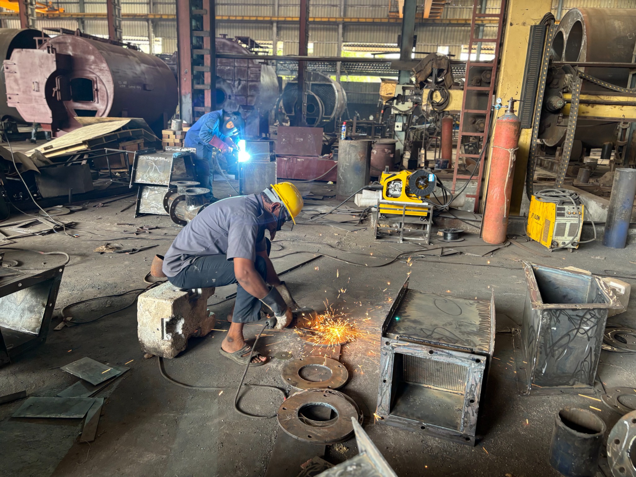 Shop-floor fabrication and cutting operations